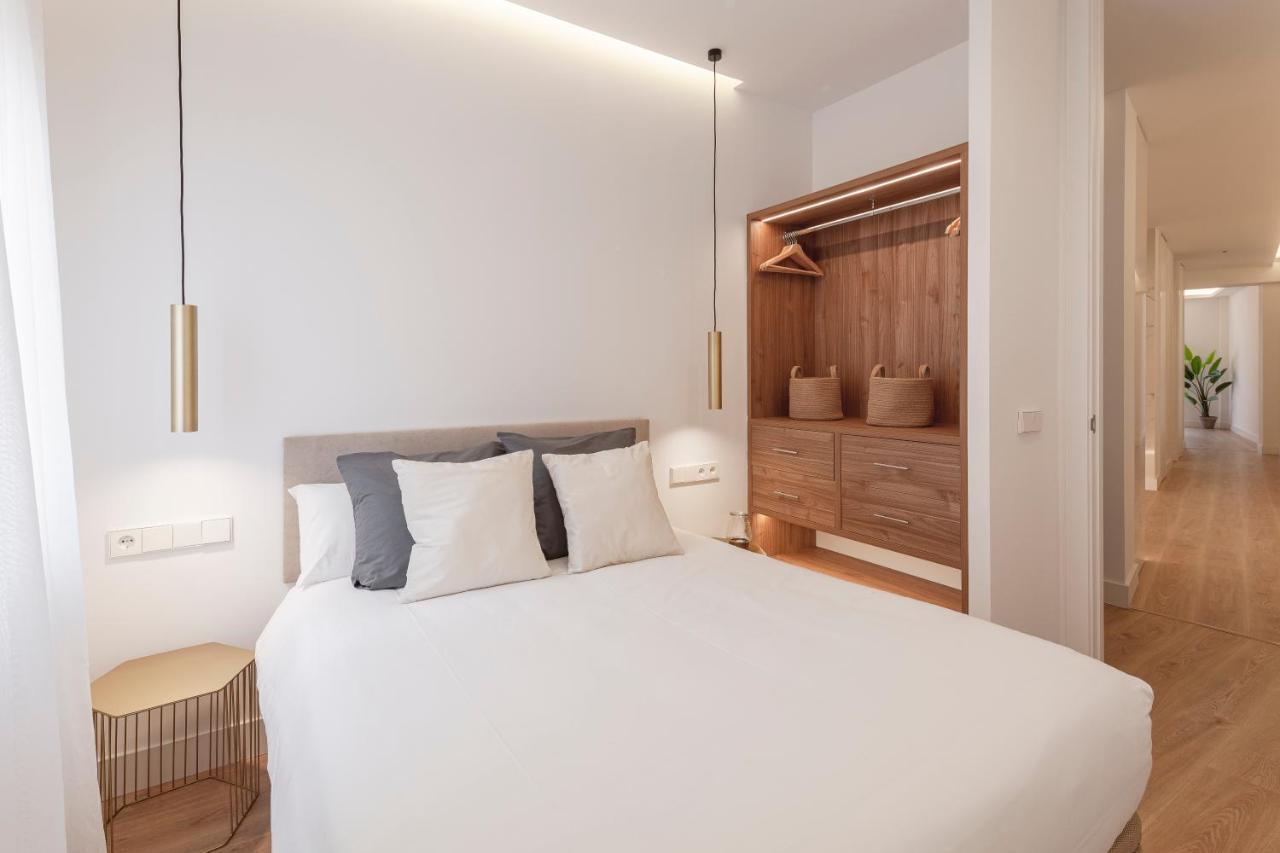 Plaza Espana Iii Calle Leganitos 2br 2bh Appartement